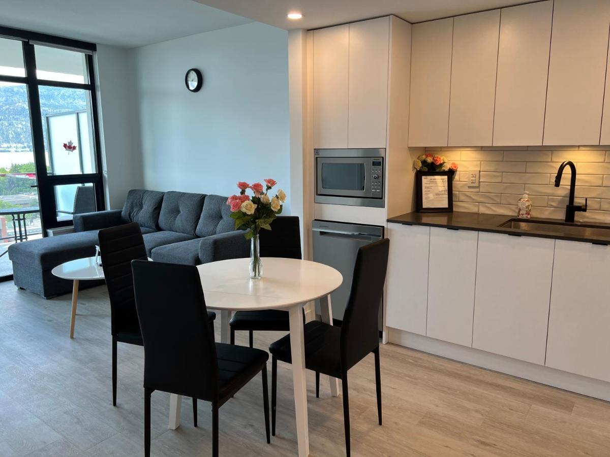 Amazing Brand New Lakeview Condo Downtown Kelowna Ngoại thất bức ảnh