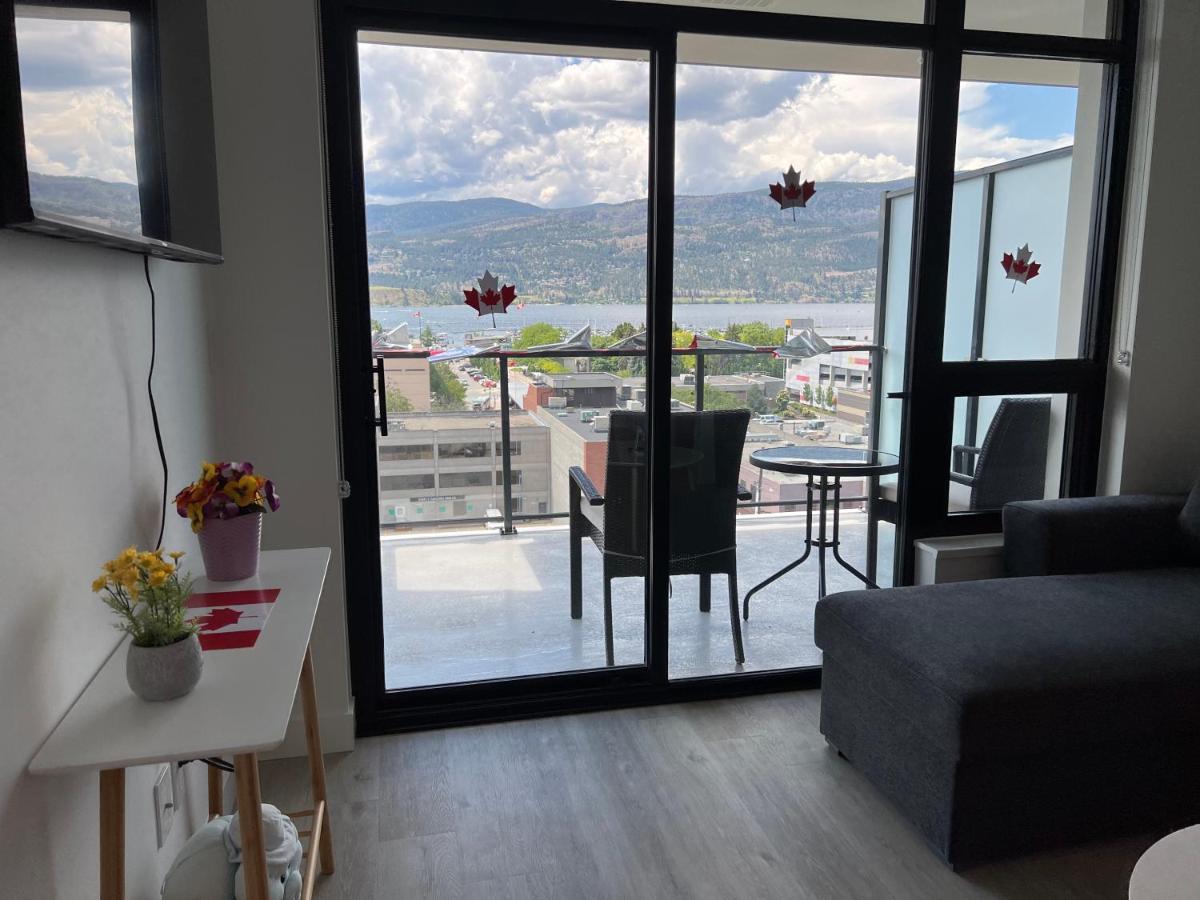 Amazing Brand New Lakeview Condo Downtown Kelowna Ngoại thất bức ảnh